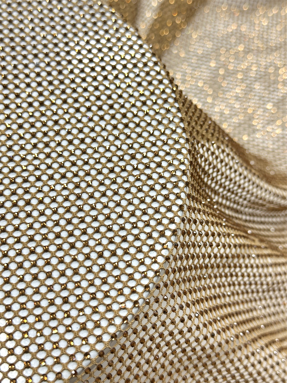 Exquisite Rhinestones Mesh diy - огляд і ціна Crystal Mesh Fabric